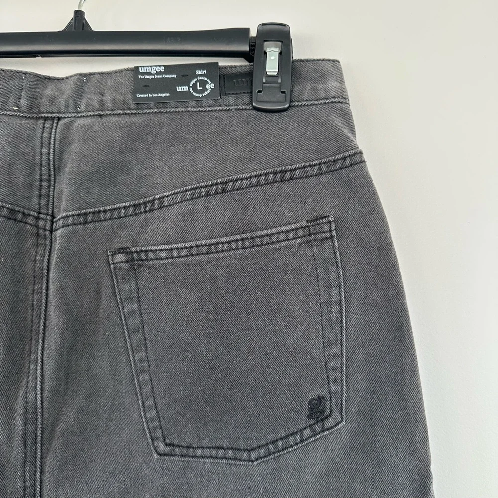 NWT Umgee Women's Gray Button-Front Skirt Size Large - Picture 8 of 9